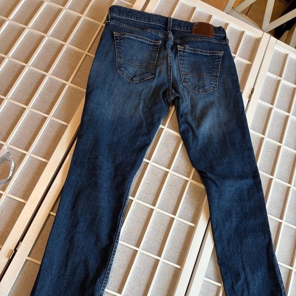 Hollister 30*30 slim straight super flex‎ jeans. Dark wash. Womens - Picture 7 of 7